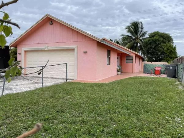 2615 Kentucky ST, West Palm Beach, FL 33406