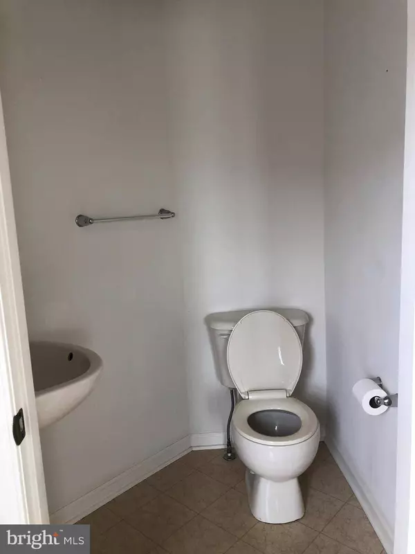 717 PRENTISS POINT PKWY, Martinsburg, WV 25401