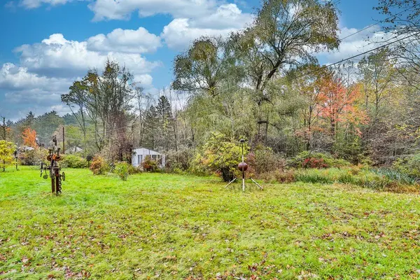 26 Buxton RD, Milford, NH 03055