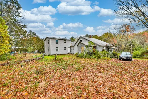 26 Buxton RD, Milford, NH 03055