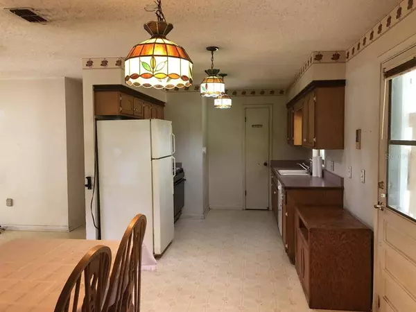 610 NW 9TH CIRCLE, Williston, FL 32696