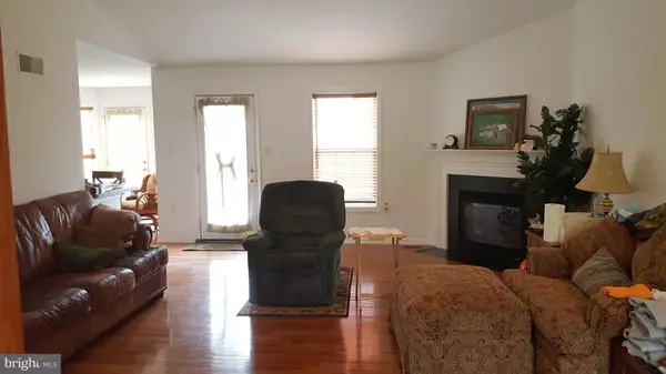 429 AZURE DR, Martinsburg, WV 25404