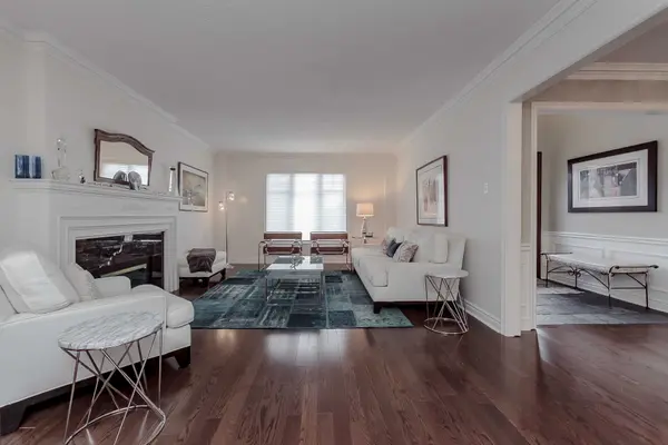 1320 White Cedar Trail, Burlington, ON L7P 4T2