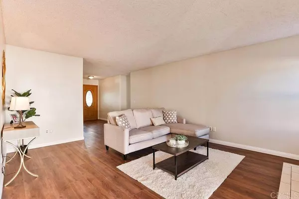 10952 Eddington RD, Santee, CA 92071