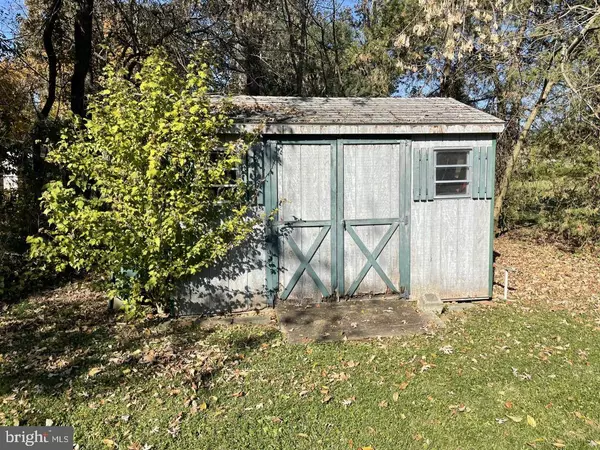 102 KATHY DR, Lebanon, PA 17046