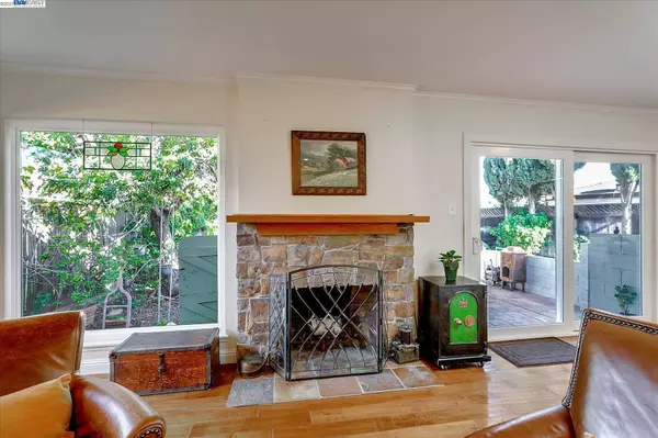 543 School St, Fremont, CA 94536