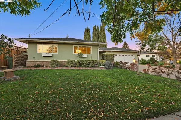 543 School St, Fremont, CA 94536