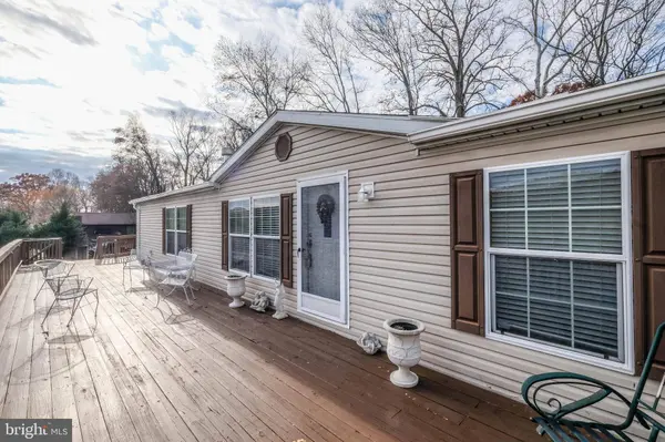 1057 HUMMINGBIRD LN, Capon Bridge, WV 26711