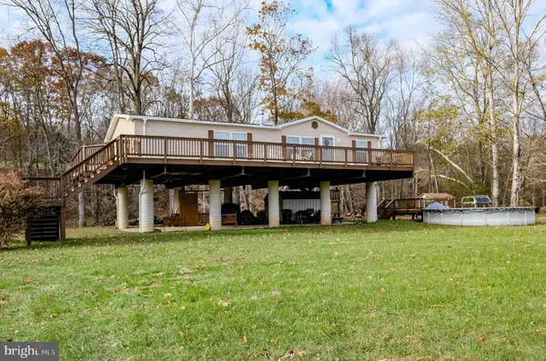 1057 HUMMINGBIRD LN, Capon Bridge, WV 26711