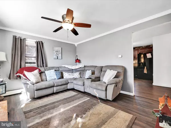 108 S MILL ST, Cleona, PA 17042