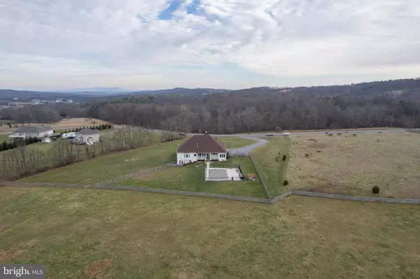 468 HARRY HIETT LN, Gore, VA 22637