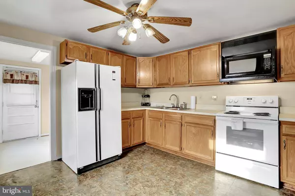 502 BELAIR AVE, Front Royal, VA 22630