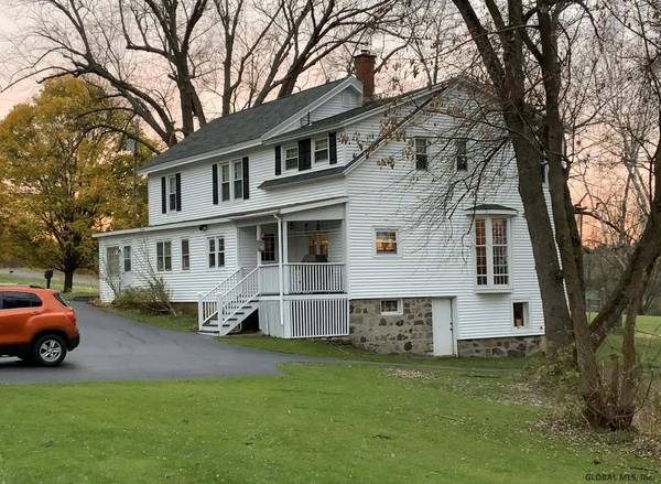 202 STEADWELL RD, Amsterdam, NY 12010