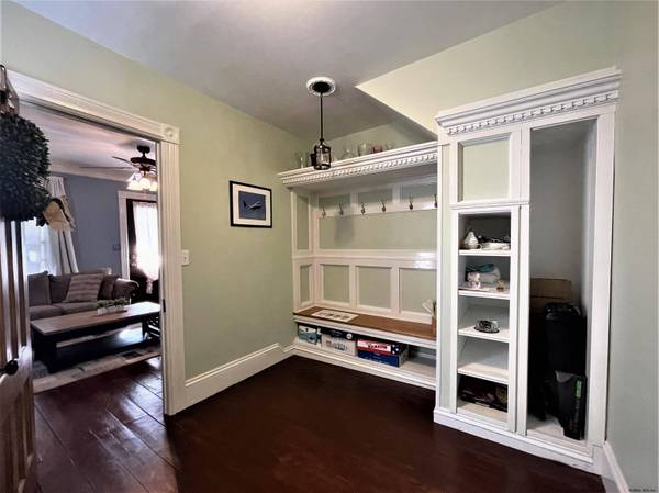 6 SIXTH ST, Gloversville, NY 12078