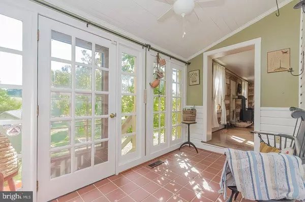 623 WHITINGS NECK RD, Martinsburg, WV 25404