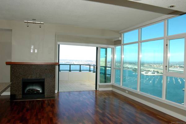 1205 Pacific Hwy #3902, San Diego, CA 92101