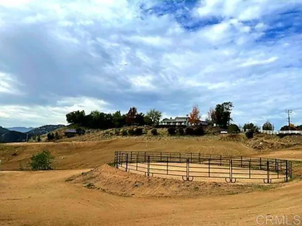 40284 Sandia Creek Drive, Fallbrook, CA 92028