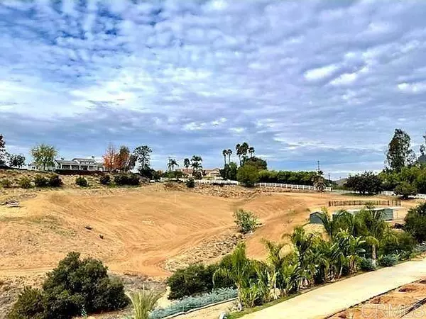 40284 Sandia Creek Drive