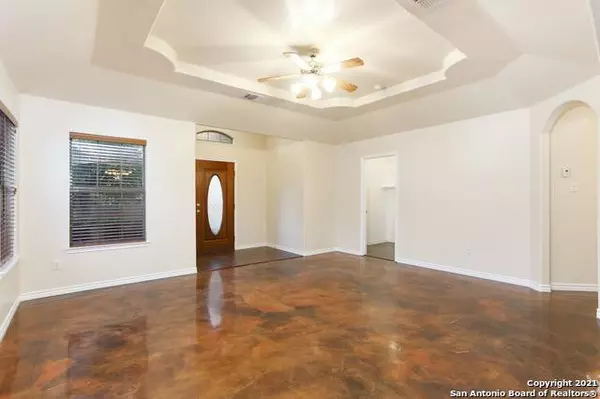 5415 REDEEMER, San Antonio, TX 78247-6610