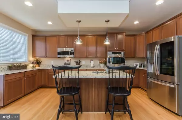 169 COLONIAL DR, Charles Town, WV 25414