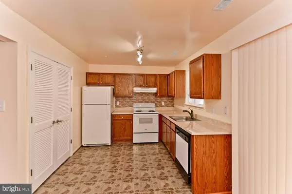 3216 DYNASTY DR, District Heights, MD 20747