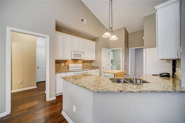 2351 Holden WAY, Kennesaw, GA 30144