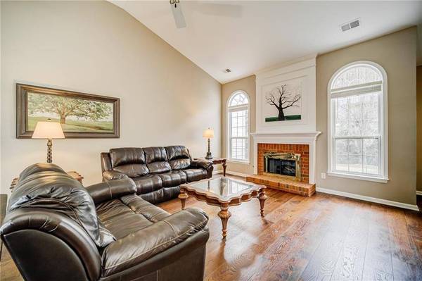 2351 Holden WAY, Kennesaw, GA 30144