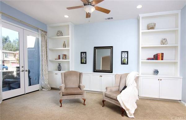 1114 Greenwich CT, Santa Maria, CA 93455