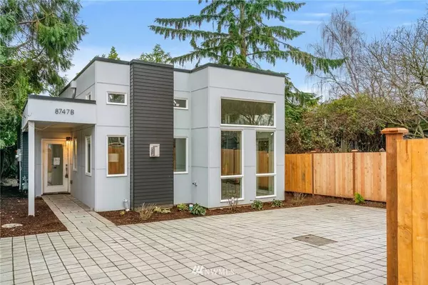8747 12th AVE NW #B, Seattle, WA 98117