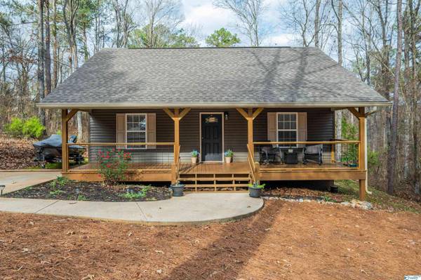 270 Ridgeway Circle, Talladega, AL 35160