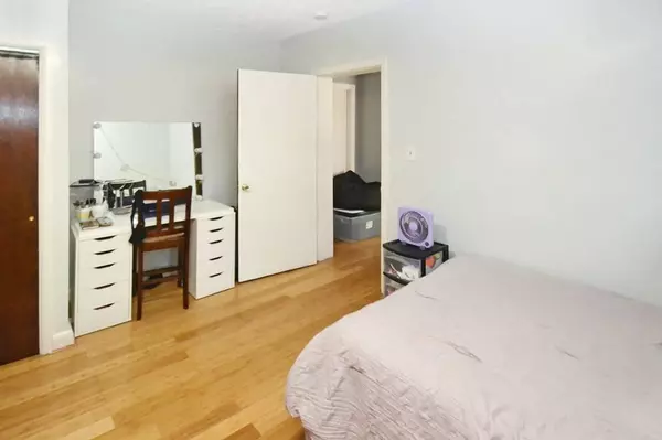 2 Ashton Pl, Methuen, MA 01844