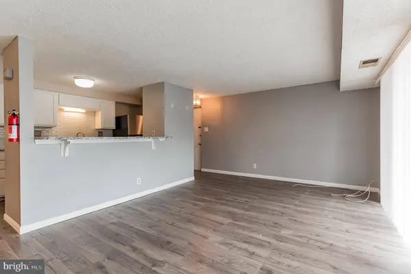 17 CRANBERRY CT, Marlton, NJ 08053