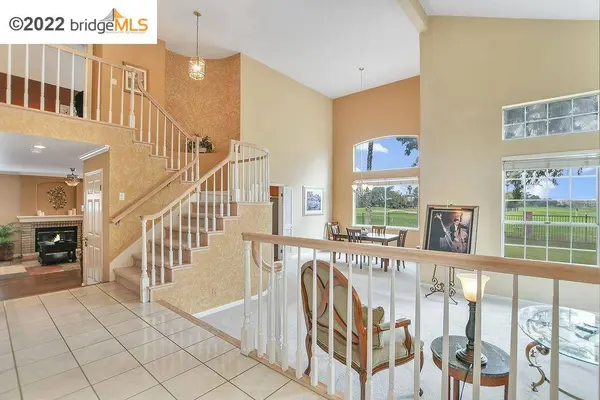 2329 Wayfarer Dr, Discovery Bay, CA 94505