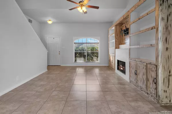 2016 Canyon Vista, San Antonio, TX 78247