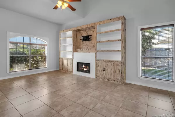 2016 Canyon Vista, San Antonio, TX 78247