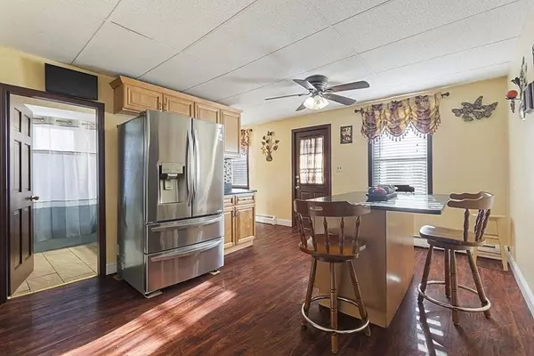 44 Durham St, Lawrence, MA 01843