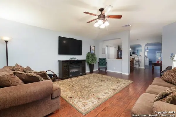 1427 Diamond Bluff, San Antonio, TX 78251