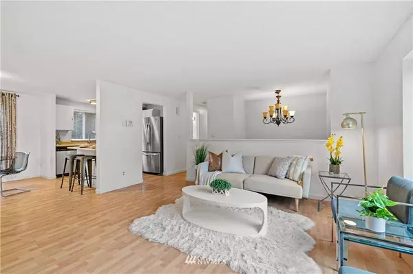 2030 363rd PL S, Federal Way, WA 98003