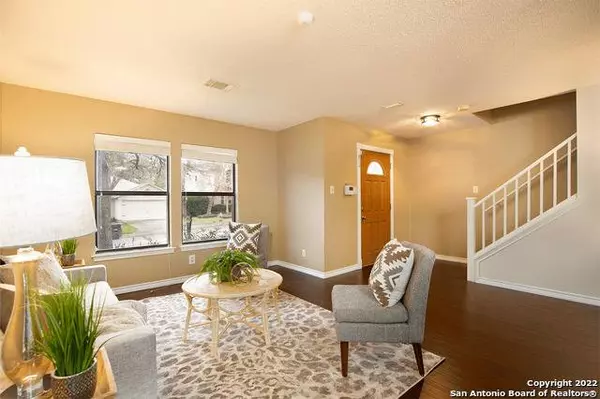 4875 ENCANTO CREEK DR, San Antonio, TX 78247-5618