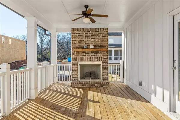 3169 Rockbridge RD, Avondale Estates, GA 30002