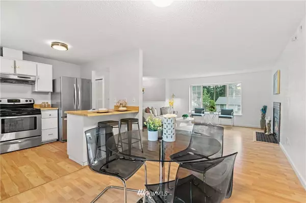 2030 363rd PL S, Federal Way, WA 98003