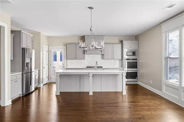 3169 Rockbridge RD, Avondale Estates, GA 30002