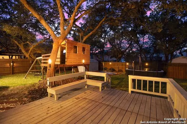 4875 ENCANTO CREEK DR, San Antonio, TX 78247-5618