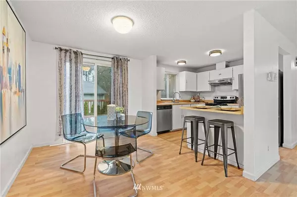 2030 363rd PL S, Federal Way, WA 98003