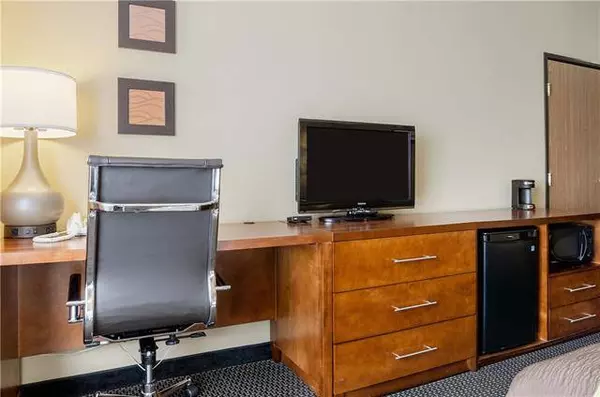 2608 Kansas, Garden City, KS 67846