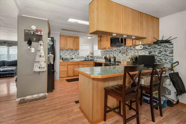 10004 S Medical Lake Rd, Medical Lake, WA 99022