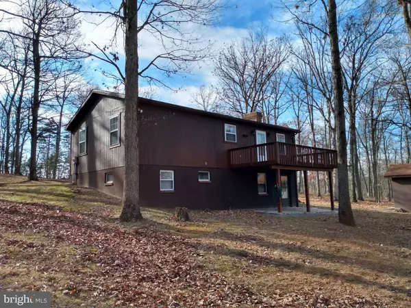 901 RAZOR BACK RIDGE, Great Cacapon, WV 25422