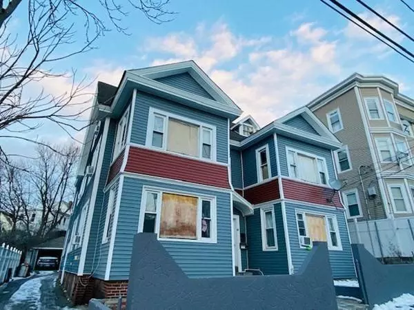 77-79 Cross St, Lawrence, MA 01841