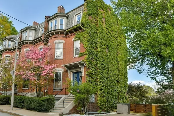 30 Everett #PH, Boston, MA 02130