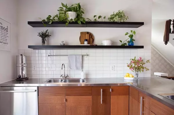 30 Everett #PH, Boston, MA 02130